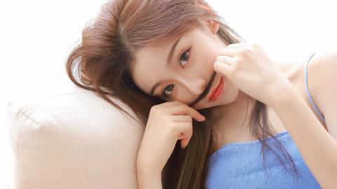 归国华侨心系香云纱 展现东方“软黄金”之美